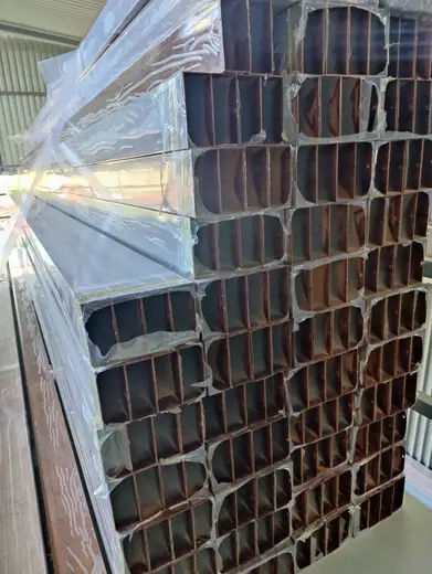 Fachada de aluminio ALUCOM — trabajo ejecutado (foto 20)