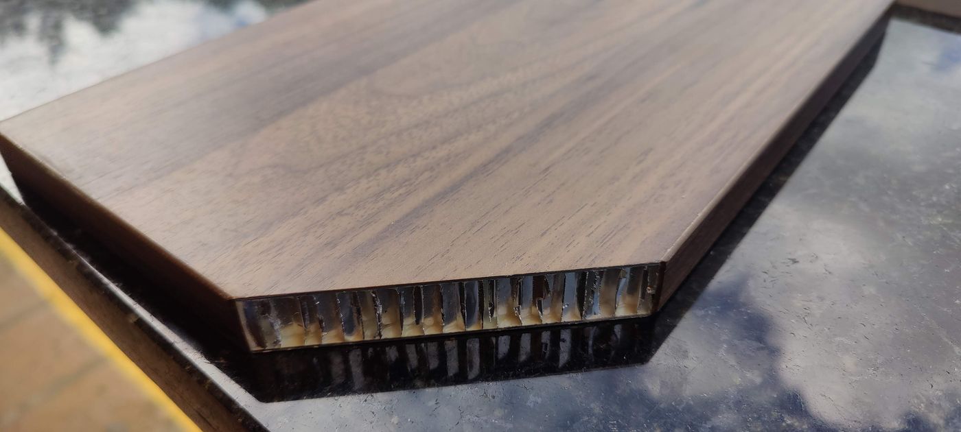 Panel Honeycomb · Nogal