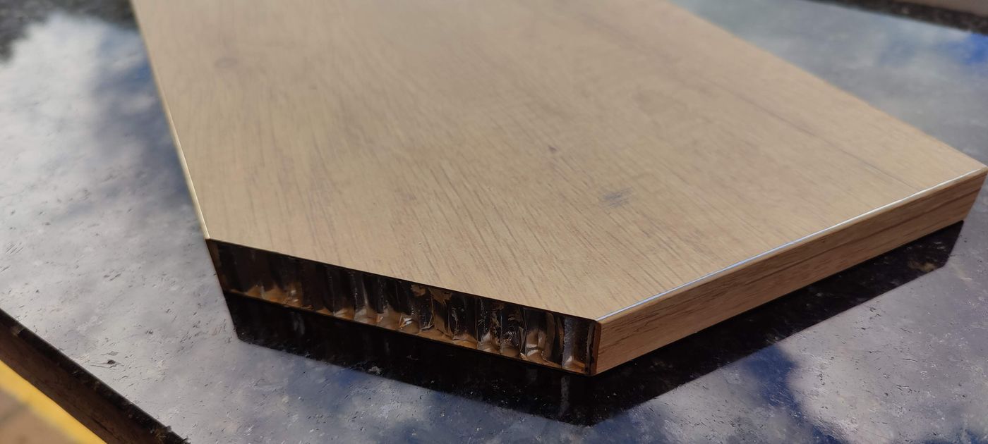 Panel Honeycomb · Roble